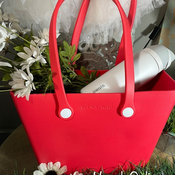 Assorted Colors- S/M Versa Tote is perfect for Gameday! - Picture 2 of 12